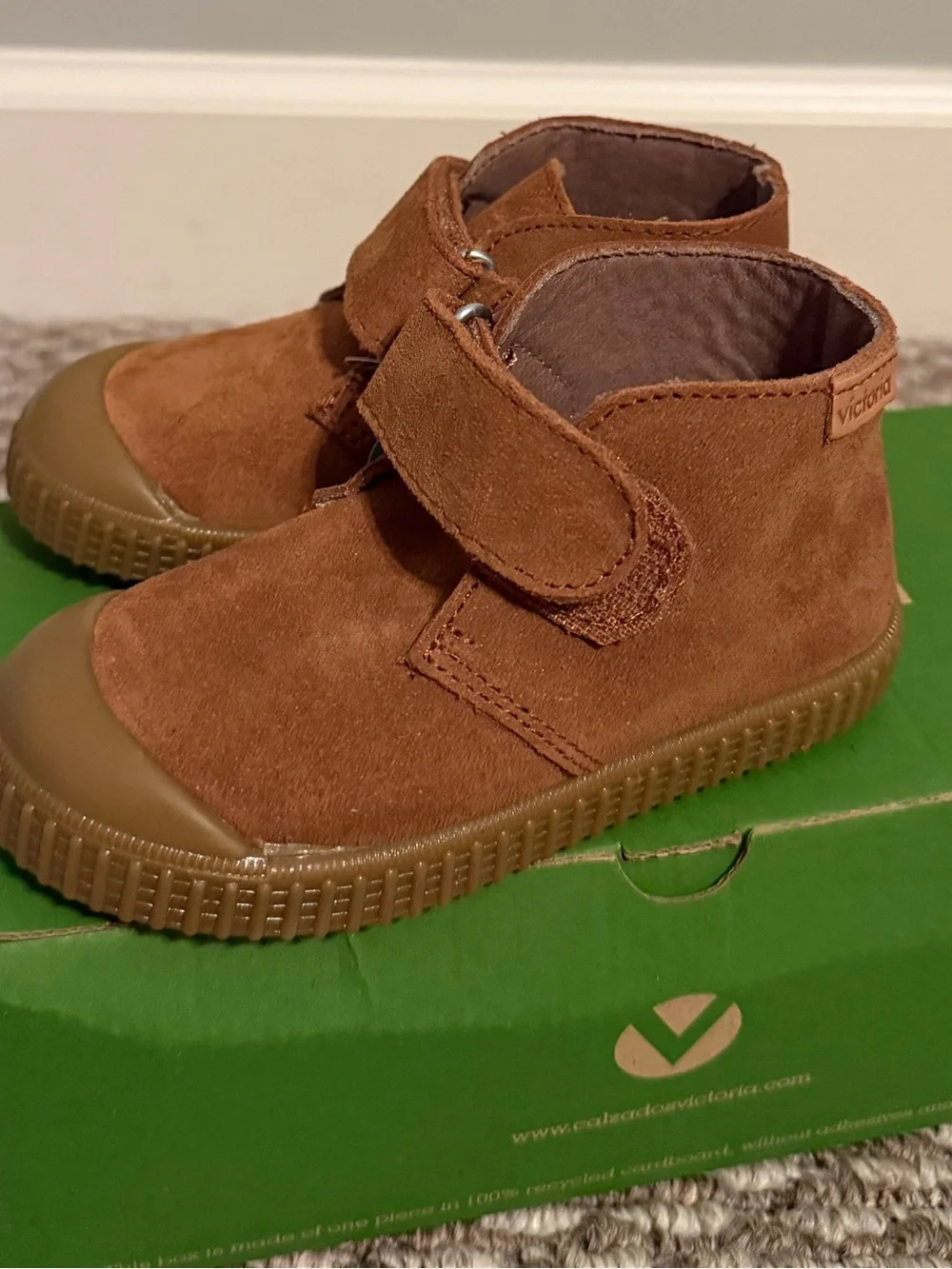 Victoria toddler suede boots